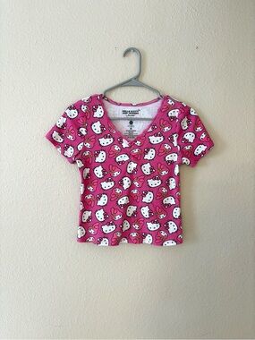 Sanrio Women’s Hello Kitty and Friends V-Neck Baby Tee